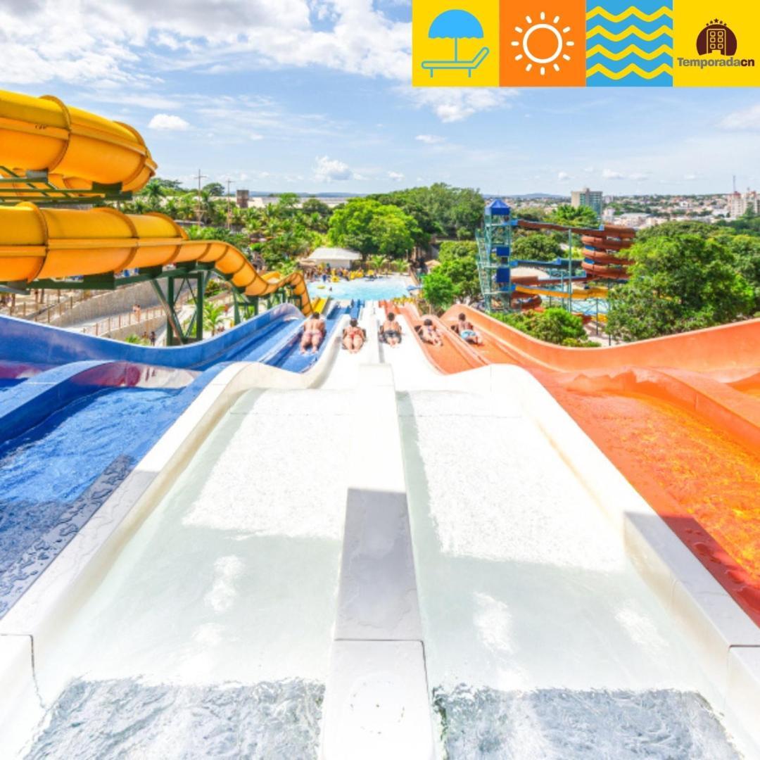 Piazza Com Acesso Ao Acqua Park Aparthotel Caldas Novas Exterior foto